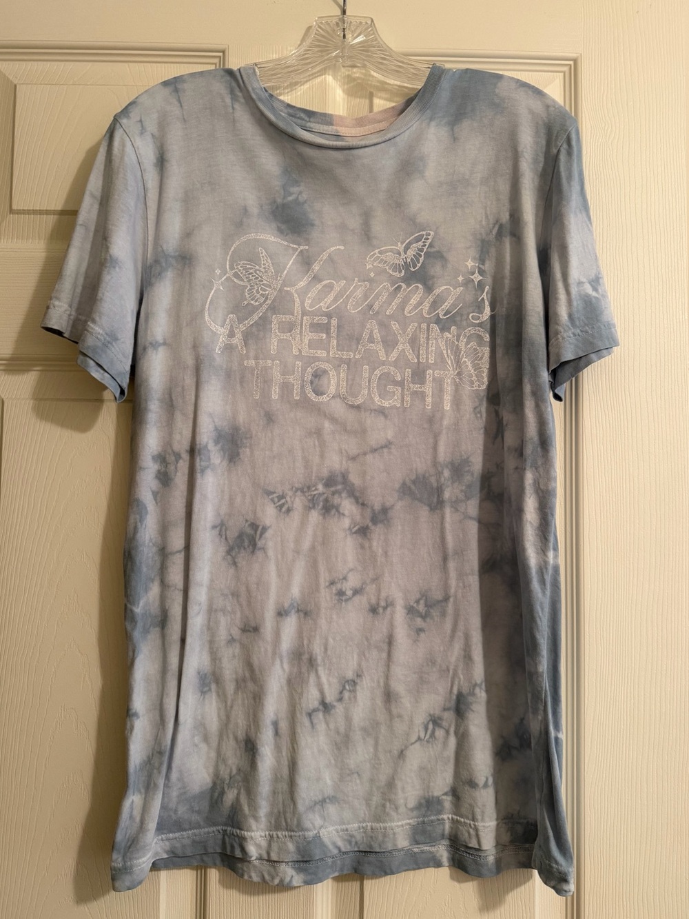 Taylor Swift Karma's A Relaxing Thought Tie Dye T-Shirt (Medium) 🦋